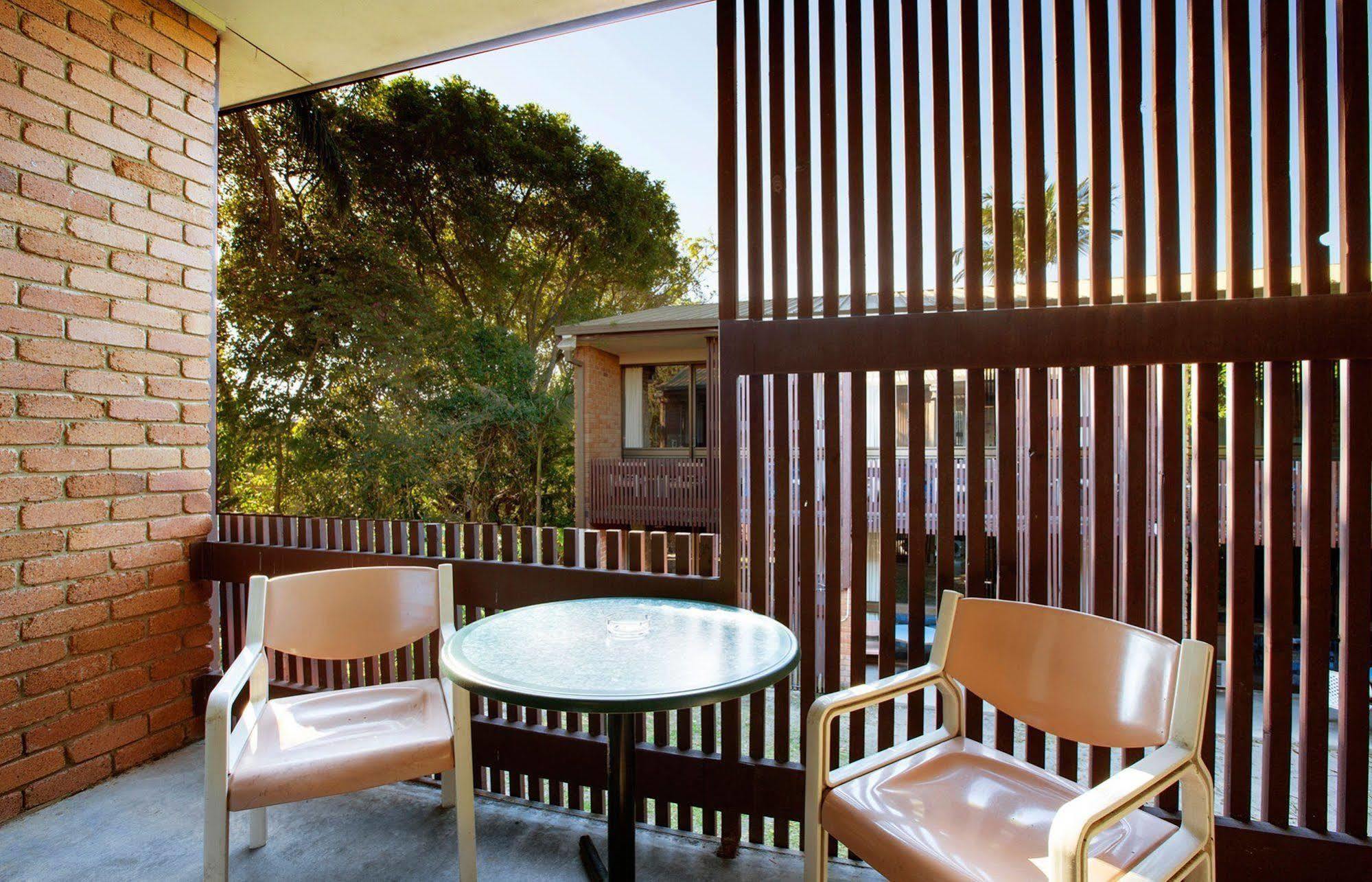 Villa Noosa Hotel Noosaville Exterior photo
